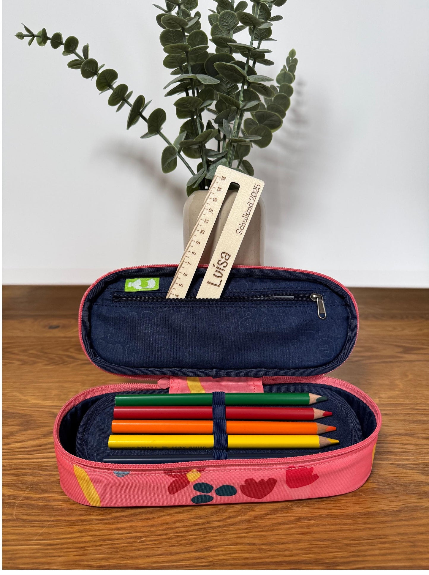 Personalisiertes Holzlineal mit Lesehilfe – Geschenk zur Einschulung – Schulkind 2026 – 15 cm Lineal mit Namensgravur