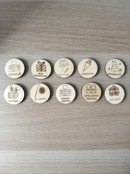 Personalisierte Countdown Tafel aus Holz | Klett Herzen & Buttons | Einschulung, Urlaub, Geburtstag | Kinder Geschenk Idee