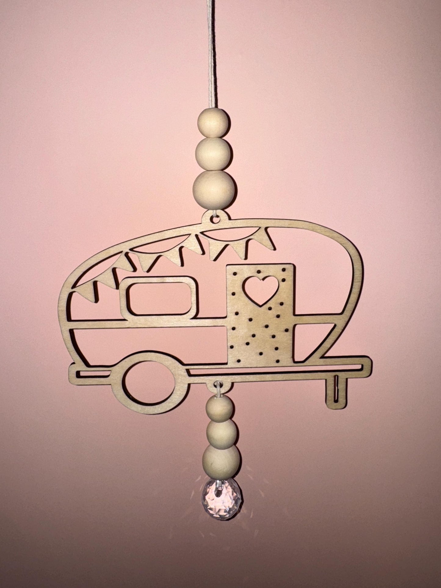 Sonnenfänger Wohnwagen Holz | Camping Deko Fenster Boho | Geschenk Camper Vanlife | Kristall Anhänger Hängedeko Wohnmobil | Deko für Camper